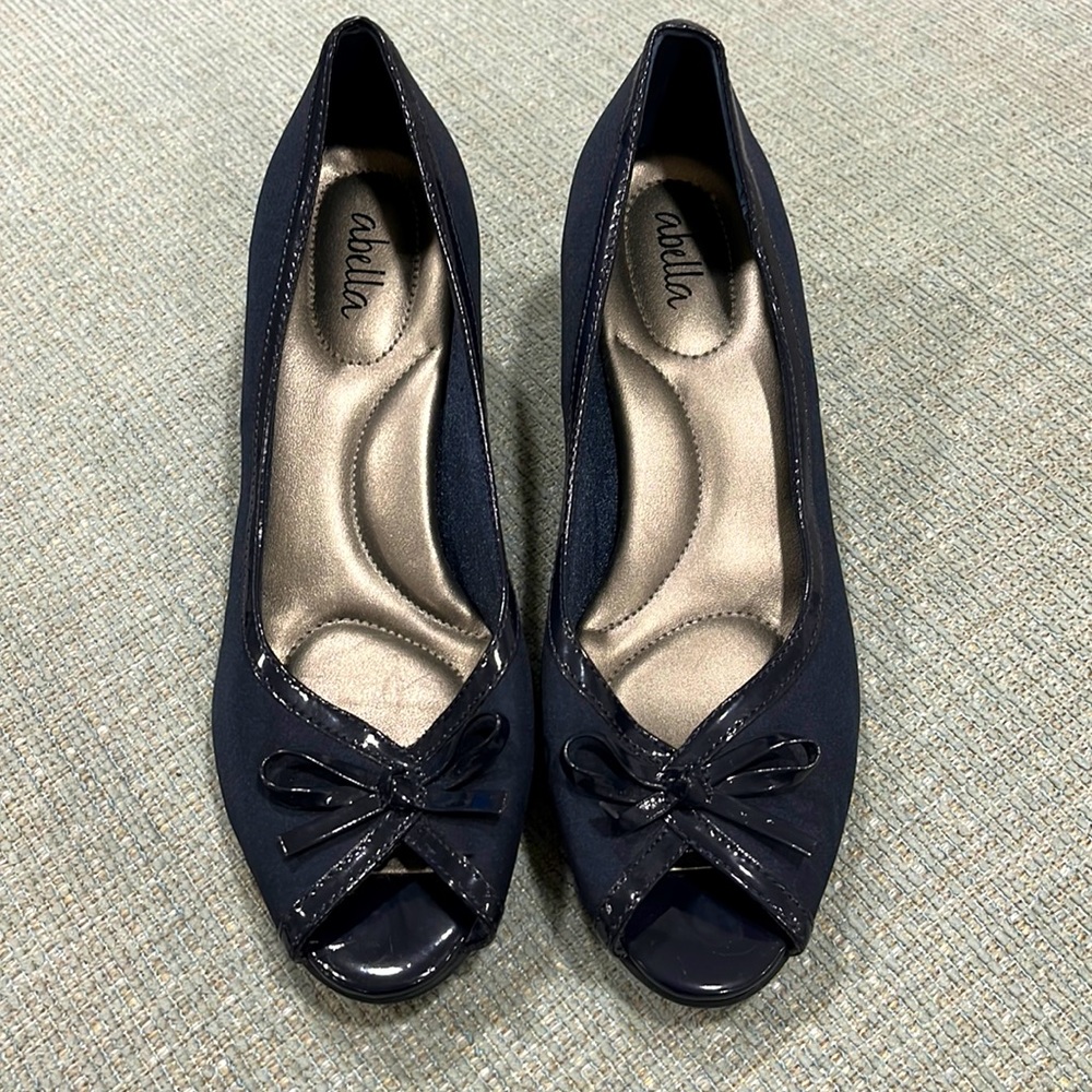 Abella Navy Kitten Heels